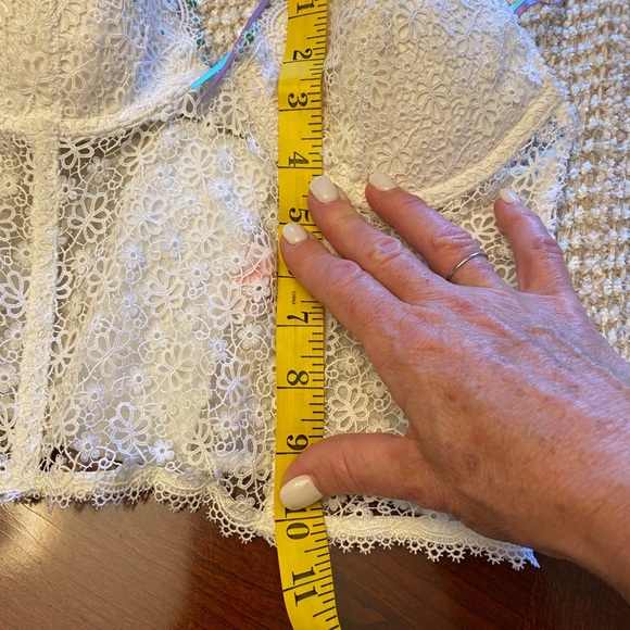 Victoria’s Secret Lined Demi half body bra 34B - Picture 8 of 13